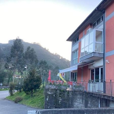 El Mirador Del Nalon Hotel Candamo Kültér fotó