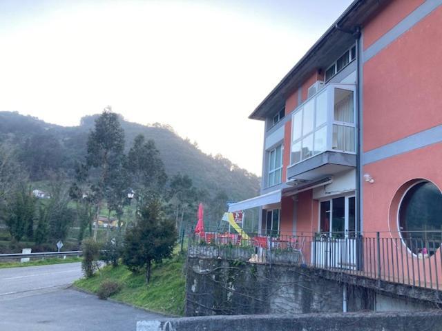 El Mirador Del Nalon Hotel Candamo Kültér fotó